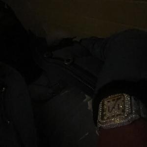 Drag (feat. 200YungWick)