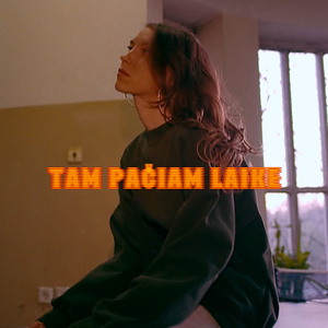 Tam Pačiam Laike