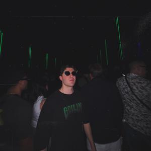 Freak (Extended Mix)