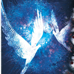 ガラスケースの中のエンジェル