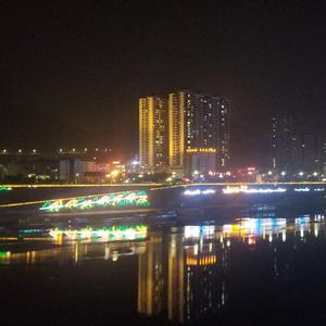 穷娃儿修房（沿河方言）