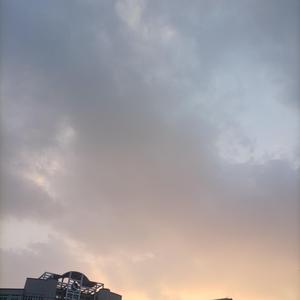 山外小楼夜听雨