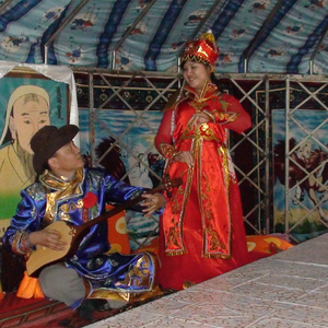 新疆古丽 巴秀拉