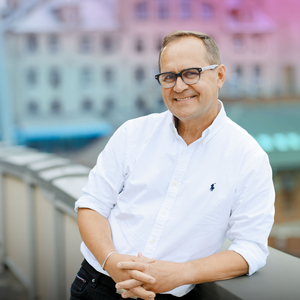 Vienkāršas lietas (Dzejolis no grāmatas Uzplaukt)