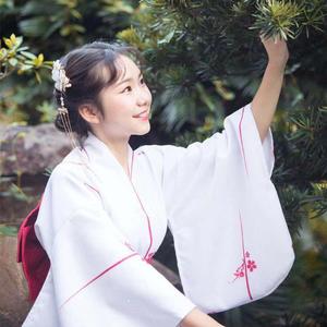 水灵灵（翻自 李君）