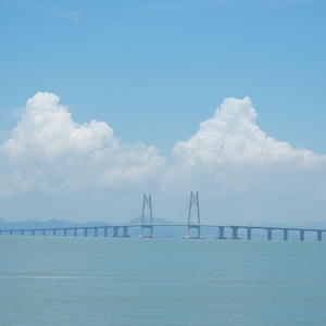 睡不着的夜里，我就等日出