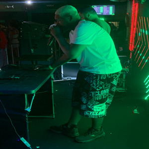 # TU MERECE UMA MACETADA x XEREQUINHA DA COMUNIDAD