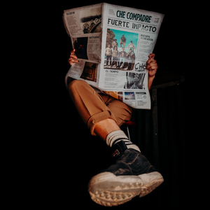 Buenos Momentos (feat. La Skandalosa Tripulación)