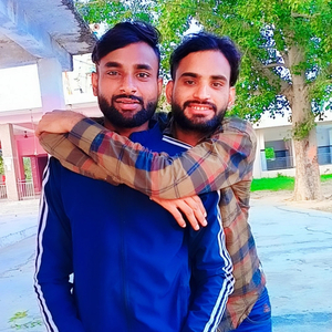 Mene Tujko Chaha Tune Chaha Kisi Or Ko