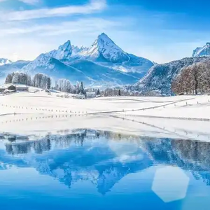 一家人开开心心