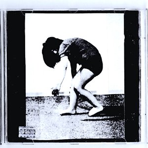 Na linha de — Oh incendiária de meus aléns sonoros!