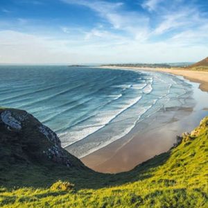 山水之间（放松钢琴曲）