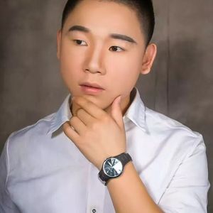 爱上一个男人的女人