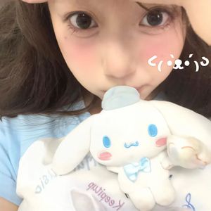 只是怕亲手将我的真心葬送