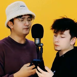 天亮了（维版）