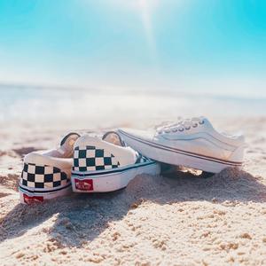 Sand In My Vans (feat. Kaelynn)