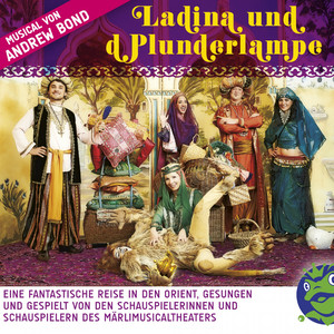 Dem Löwen die Kette entreissen