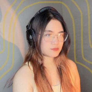 Dilaw (Girl Version)