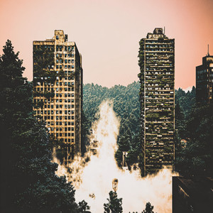 Lamenting Dreams of the Plateau