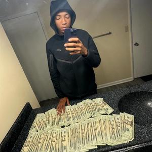 money dismorphia kid