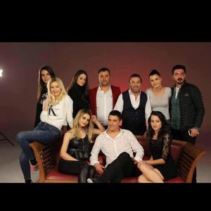 İLLEDE AŞK OLSUN
