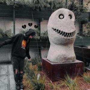 Borrowed Crown, Heavy Head