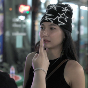 ถ้าเธอไม่รักไม่ต้องบอกใคร