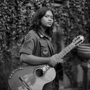 เด็กน้อยกับฝนโปรยปราย