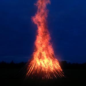 Tulge, lähme jaanitulele