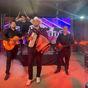 Los Elotes (Estudio)