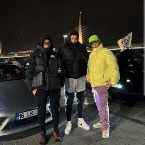 Gözlerinin Önünde Erir Gider Gibiyim(Speed)