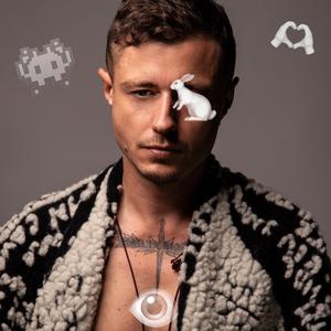 ПОДАРИ МНЕ УЛЫБКУ