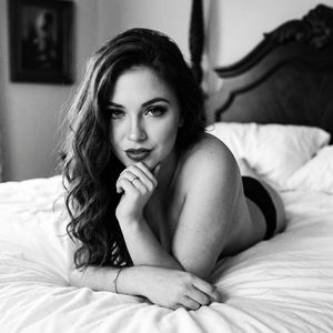Temptation in Your Gaze