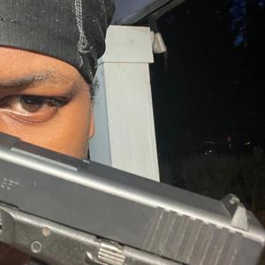 On Mlk (feat. Lil Mal)