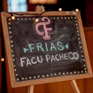 Frías (En Vivo)