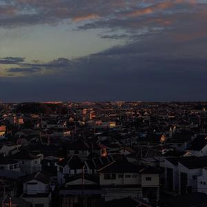 生为冰山，就该淡淡地爱海流、爱风