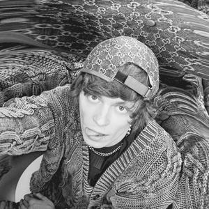 РО (random ahhh freestyle still harder than ur whole discography..)