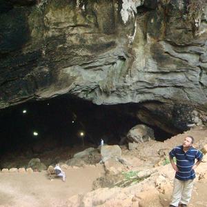 doğmuşum mayısın yirmi dördünde