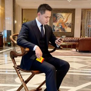 溯游_吾名何涛