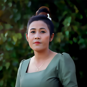 ມັກບ່າວພໍ່ຮ້າງ