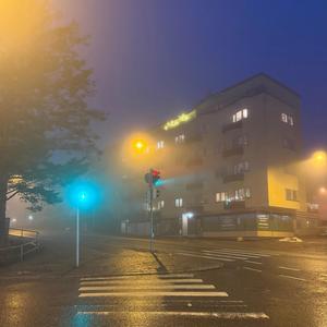 4realz (feat. kaatiz)