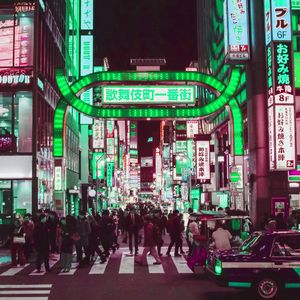 微妙的冷静下来心情