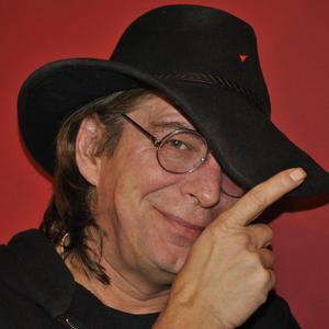 Hannes (feat. Paul Samson)