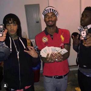 Red flagging (feat. Gloreligionkor, ilyfanta & axxad)