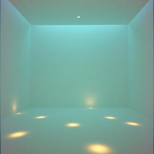 泣きたいほど、君を抱きしめたい / I Want to Hold You, So Bad It Makes Me Cry