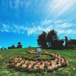 monkey in the middle (feat. DreGz)