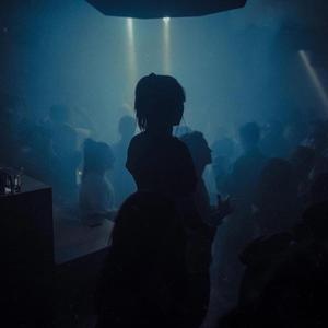 Chill At Pozi (feat. Jaykatana)