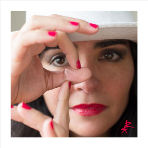 Agarra (feat. La Wipiti)