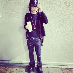 v.i.p (v.i.p)
