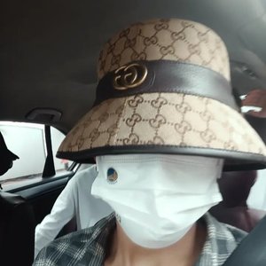 我们的故事只写一半